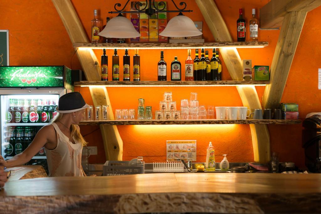 Hostel Soca Rocks ボヴェツ エクステリア 写真