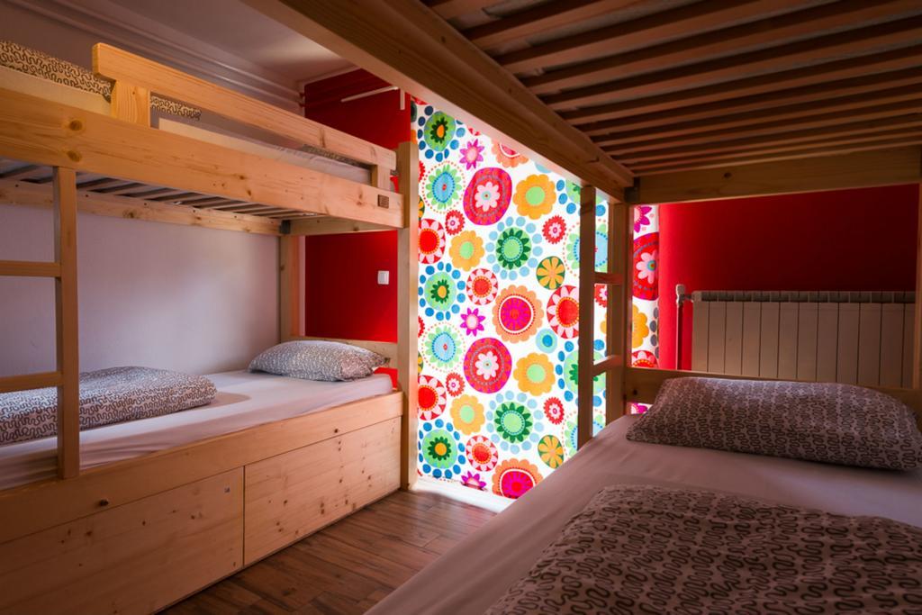 Hostel Soca Rocks ボヴェツ 部屋 写真